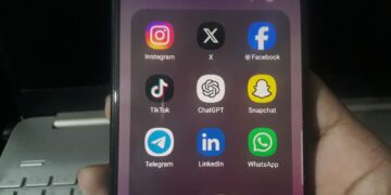 MPs vote down social media ban for under-16s | Science, Climate & Tech News